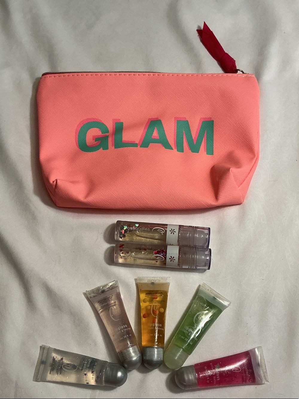 Cosmetics Caboodles Pink 'GLAM' Cosmetic Pouch with 7 Assorted Lip Glosses